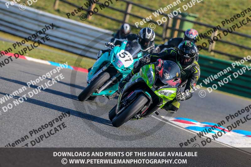PJM Wedding Photography;enduro digital images;event digital images;eventdigitalimages;mallory park;mallory park photographs;mallory park trackday;mallory park trackday photographs;no limits trackdays;peter wileman photography;racing digital images;trackday digital images;trackday photos